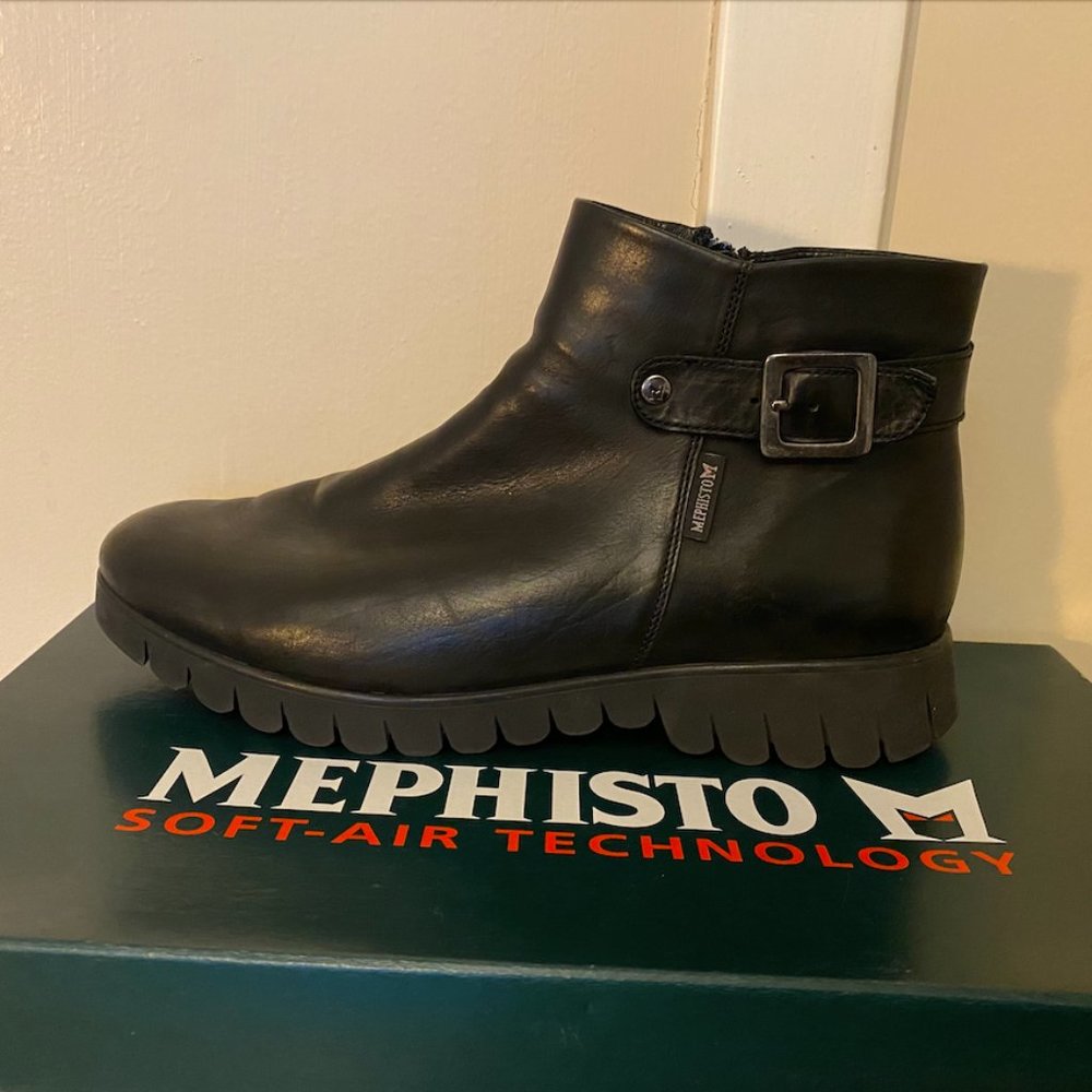Mephisto Lili Ankle Boots $200
